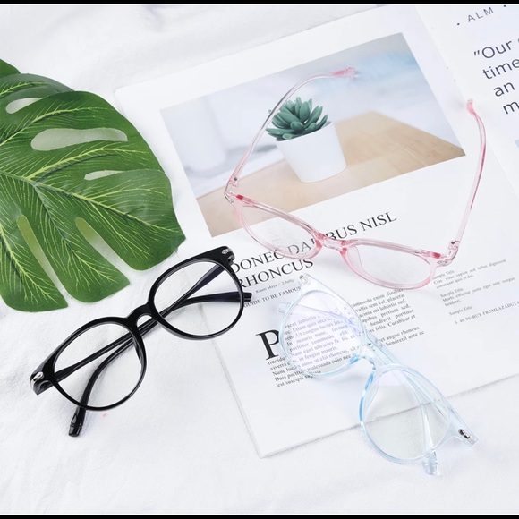 Blue color Anti blue light glasses for computer - Picture 3 of 4